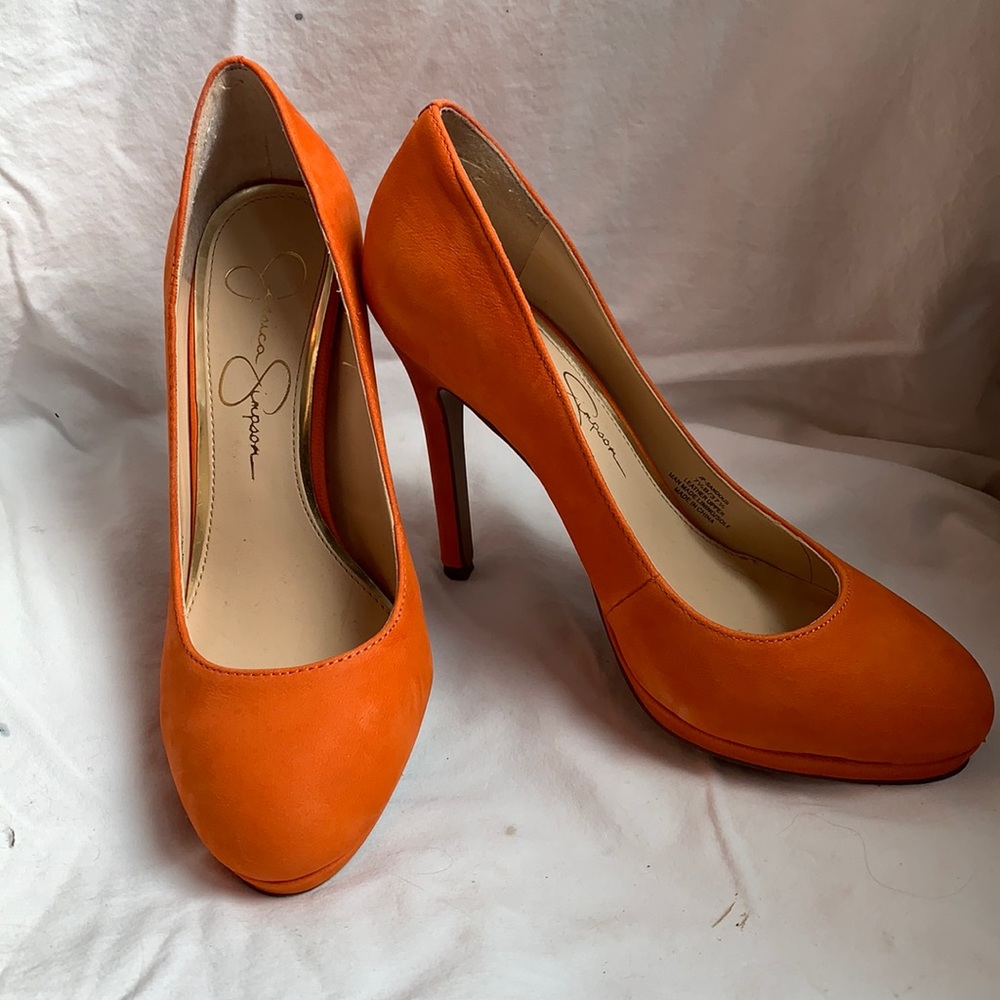 Jessica Simpson Suede Orange Heels Size 7.5